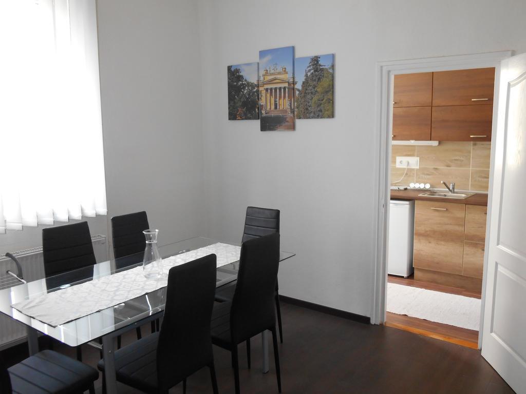 Apartmán Akos Apartman Eger Exteriér fotografie
